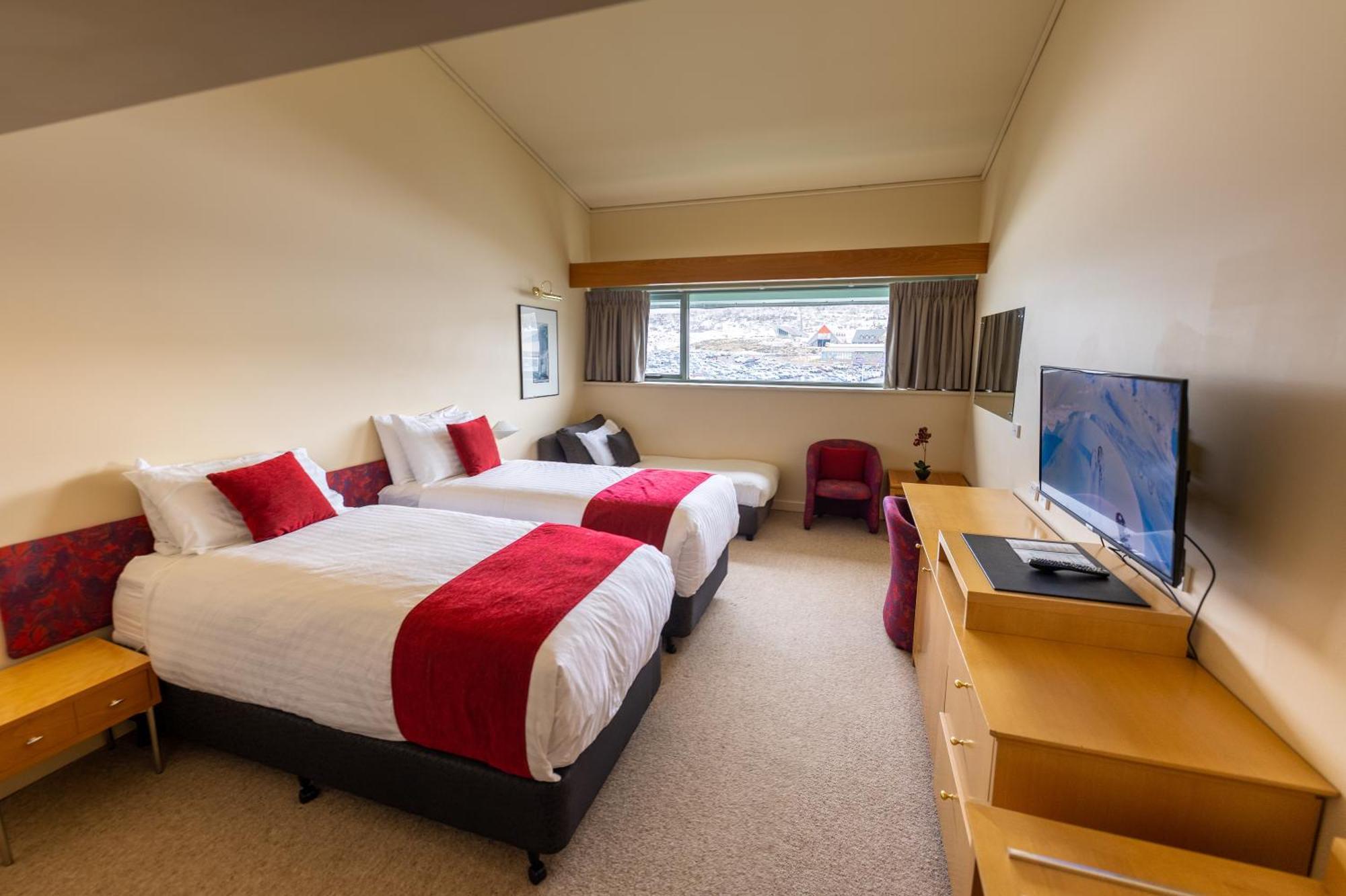 The Perisher Valley Hotel Екстер'єр фото